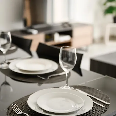 Homestay F10 2, Private Two Single Beds Shared Bathroom In Shared Flat Msida